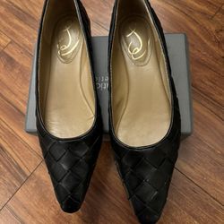 Sam Edelman Flat Shoes Size 7.