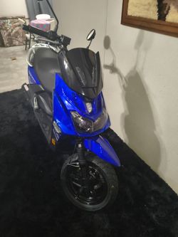 Vitacci fighter 50cc moped