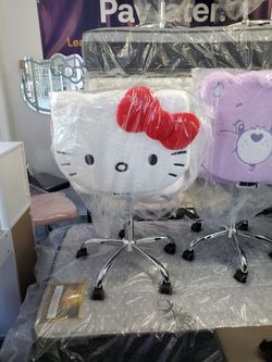 New Hello Kitty Swivel Vanity Chair Available In Other Characters 