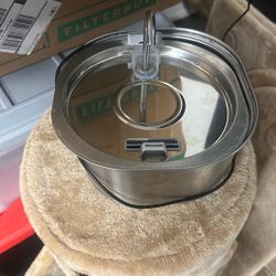 Filtering Water Bowl