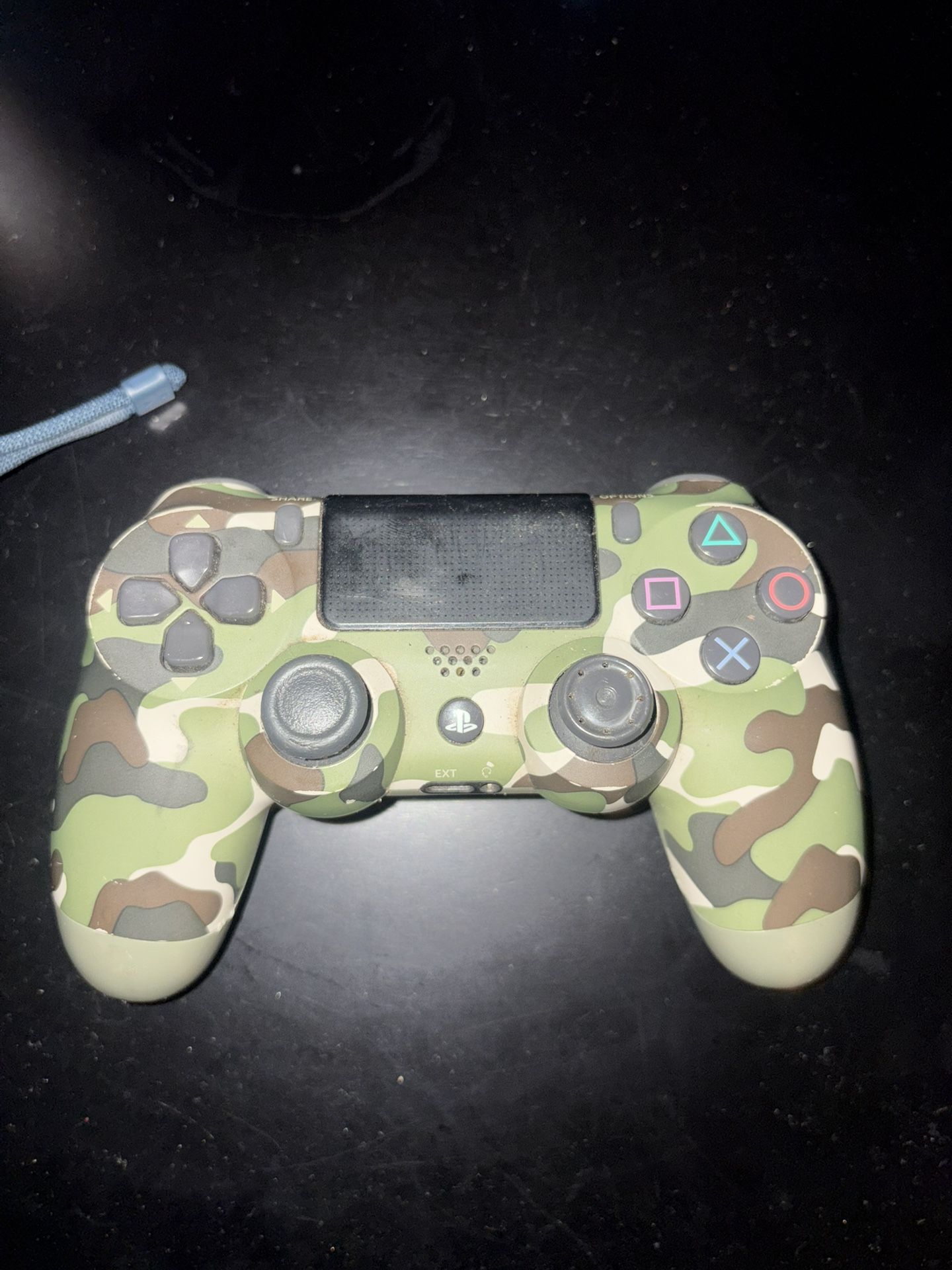 PS4 Controller