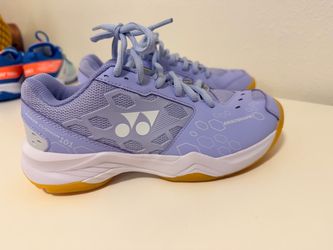 Yonex Power Cushion 101 Badminton Shoes, Lavender, Women's 7.5, New