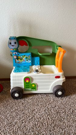 On-the-Go Camper Walker & Activity Center