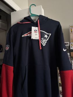 Brand New Nike Mens medium NE Patriots Hoodie