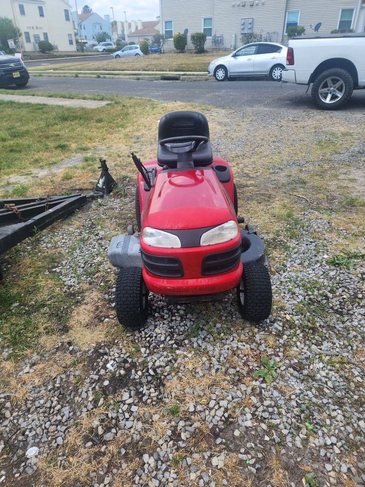 Craftsman Dlt 3000 Riding Mower Runs for Sale in Mckee City NJ OfferUp