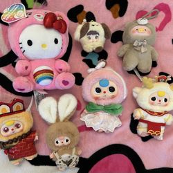Trade❕Plushies/pendants (Hello kitty Carebear, Baby Three, Nommi, Teddy Lulu)