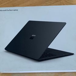 Microsoft surface noyebook 13.5” Touch Screen laptop