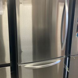 Bottom Freezer Refrigerator 