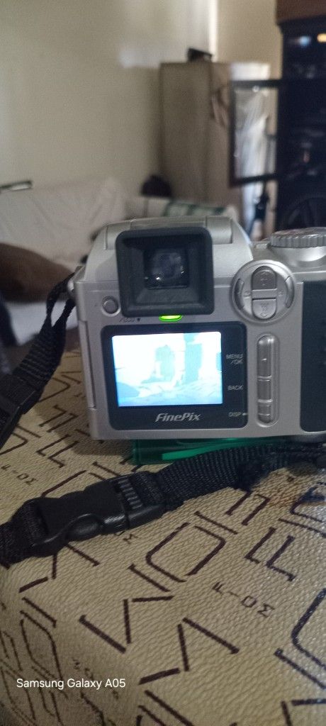 Fujifilm Finepix 3800 3.2mp 6x Optical Zoom Dijital Camera