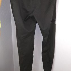 Old Navy black athletic leggings size medium

