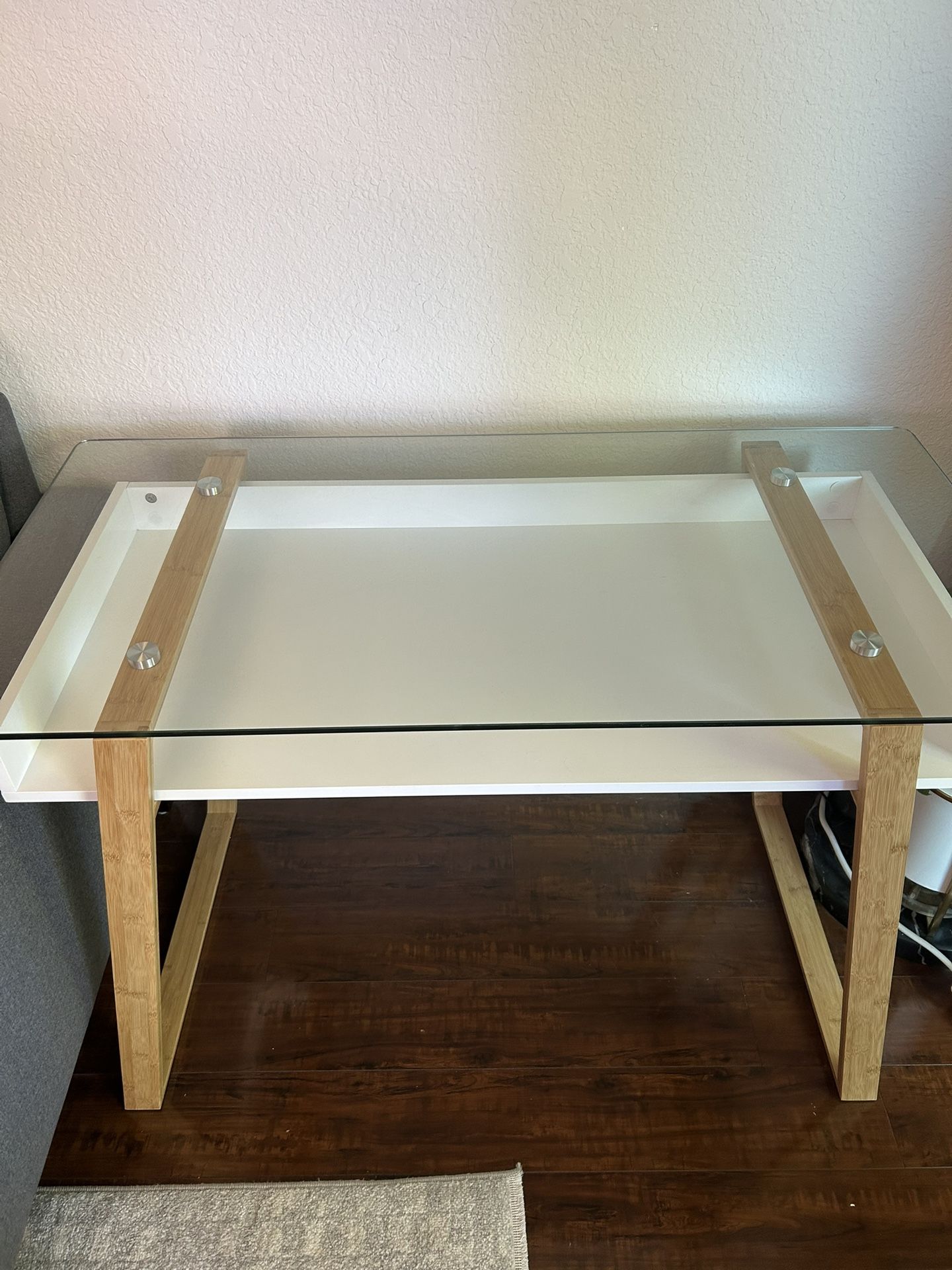 Desk/Vanity Table/Console Table