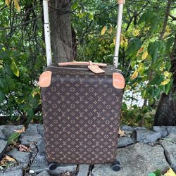 Louis Vuitton Horizon 55