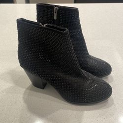 Black Gem Juicy Boots