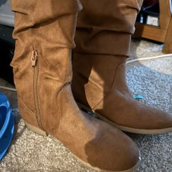 Women’s Leather Boots