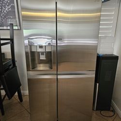 LG REFRIGERATOR