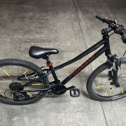 Specialized Hotrock 24