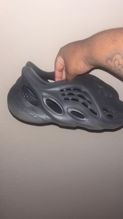 Adidas Foam Runner Size 13