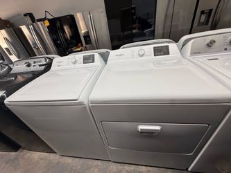 Whirlpool 2-in-1 Washer and Dryer Set with Removable Agitator