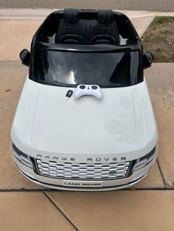Range Rover Kids Electric Ride-On Car 24V Like New Remote