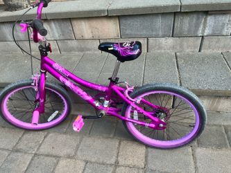 Girls bike 20 inches Purple – Great Condition!