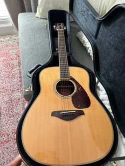 Yamaha FG730S Acoustic Guitar with Hard Case
