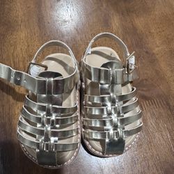 Toddler Gold Gladiator Sandals – Size 6