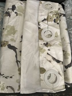 Shower curtain with liner