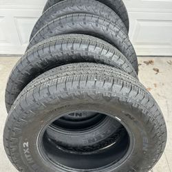 (5) 245 75 R17 Nexen Take Off Tires