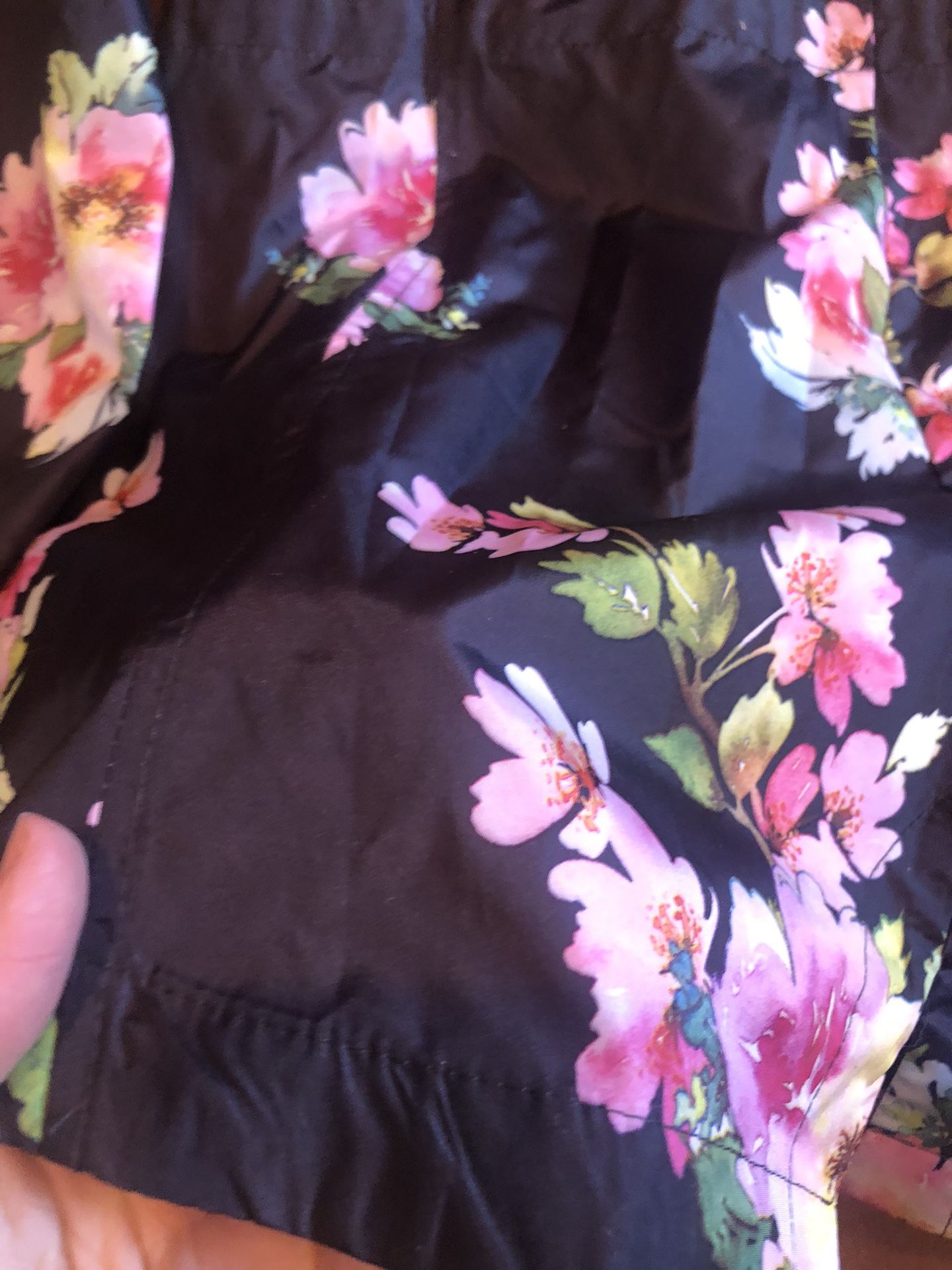 Woman’s Susan Graver Floral Raincoat Shipping Available 