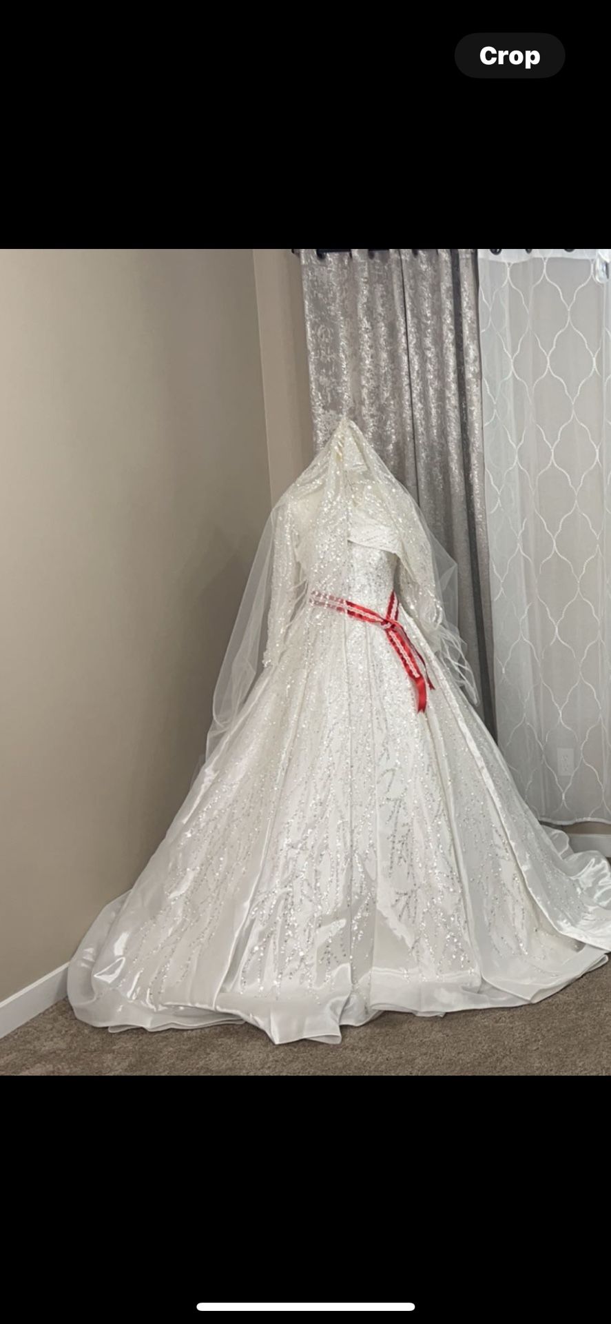 Size 4 wedding dress 👰 Never Been Used Just W