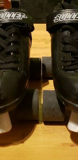 Skates