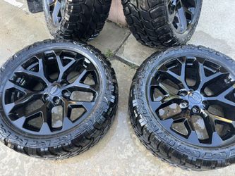 22’s Snowflake Black Rims