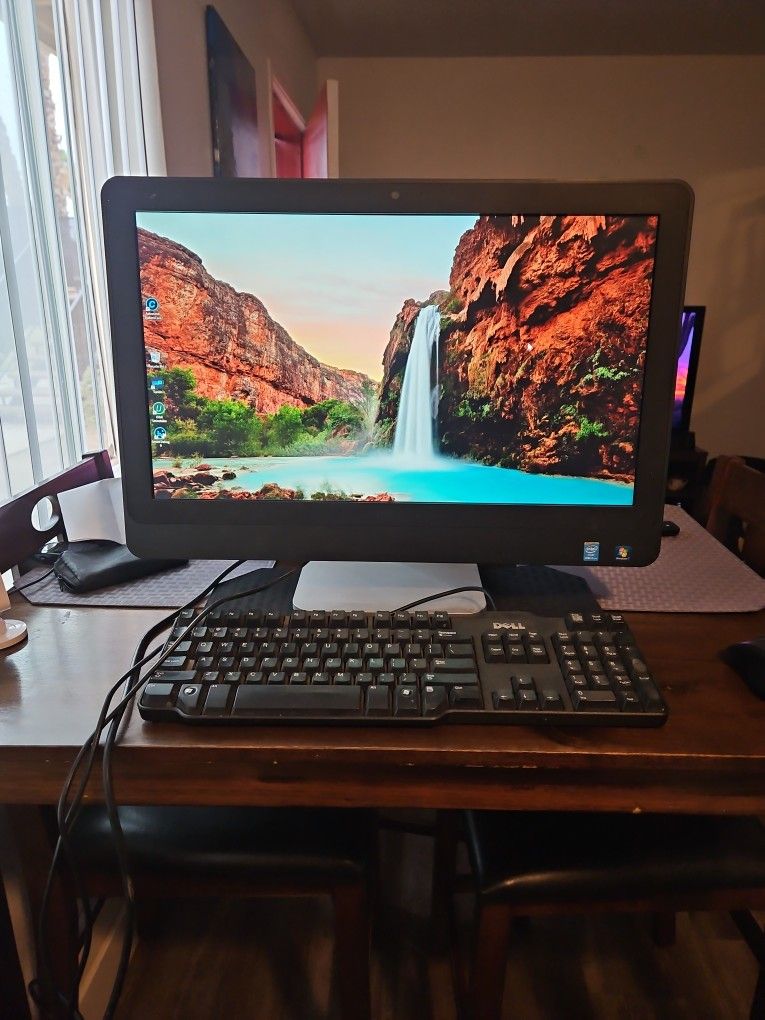 Foe Sale All In One Desktop Computer