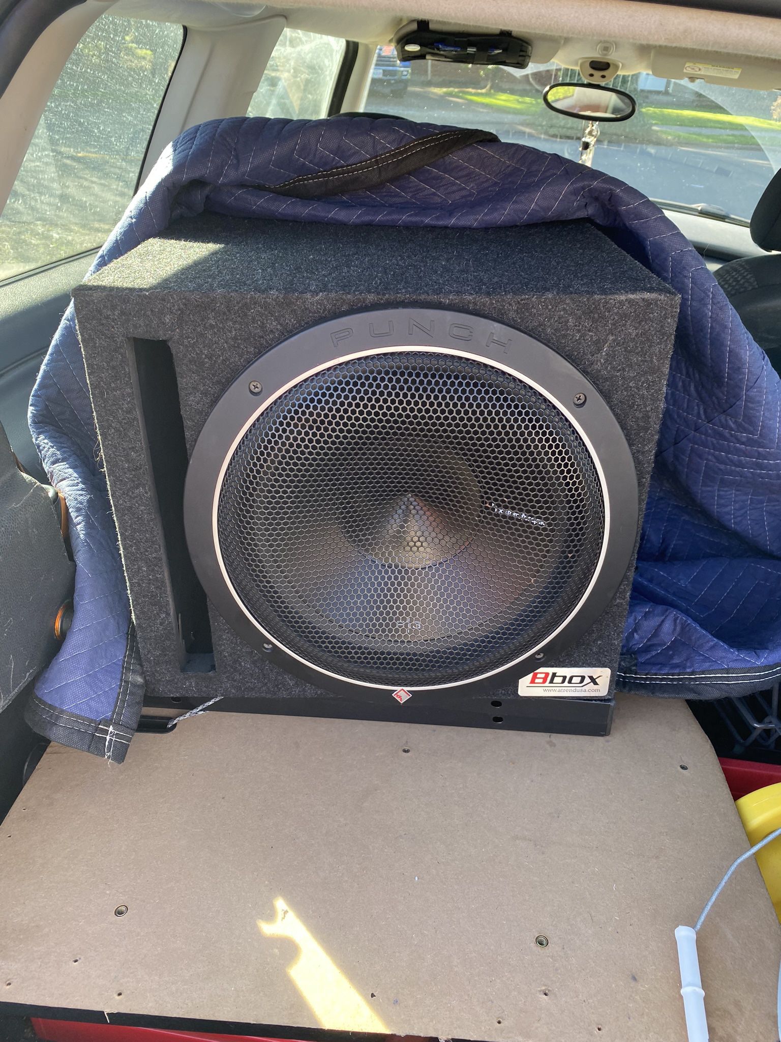 10" Subwoofer And Amp