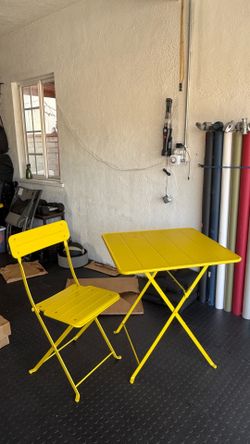 Yellow Patio Table and Chair