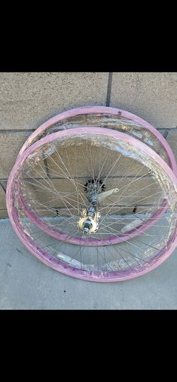 26" Pink Beach Cruiser Wheels