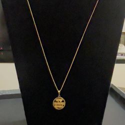 Te Quiero Mama” Solid Real Gold 10k Pendant and 20” Chain.