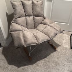 Rocking Chair In Amazing Condition