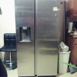 Samsung Refrigerator 