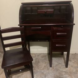 Real Cherry Oak Children’s Desk 