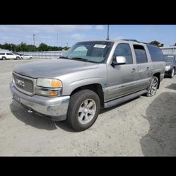 Parts For Chevy Silverado Dinali Sierras Yukon Tahos Y Mas De 100 Carros Para Partes Y Estes Es The Fresno 