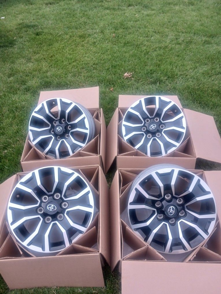 VENDO RINES PARA TOYOTA TACOMA 4RUNER SEQUOIA SIZE 17 6X139.7