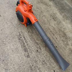 Husqvarna Gas Leaf Blower