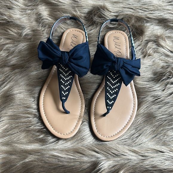Women’s Sandals 