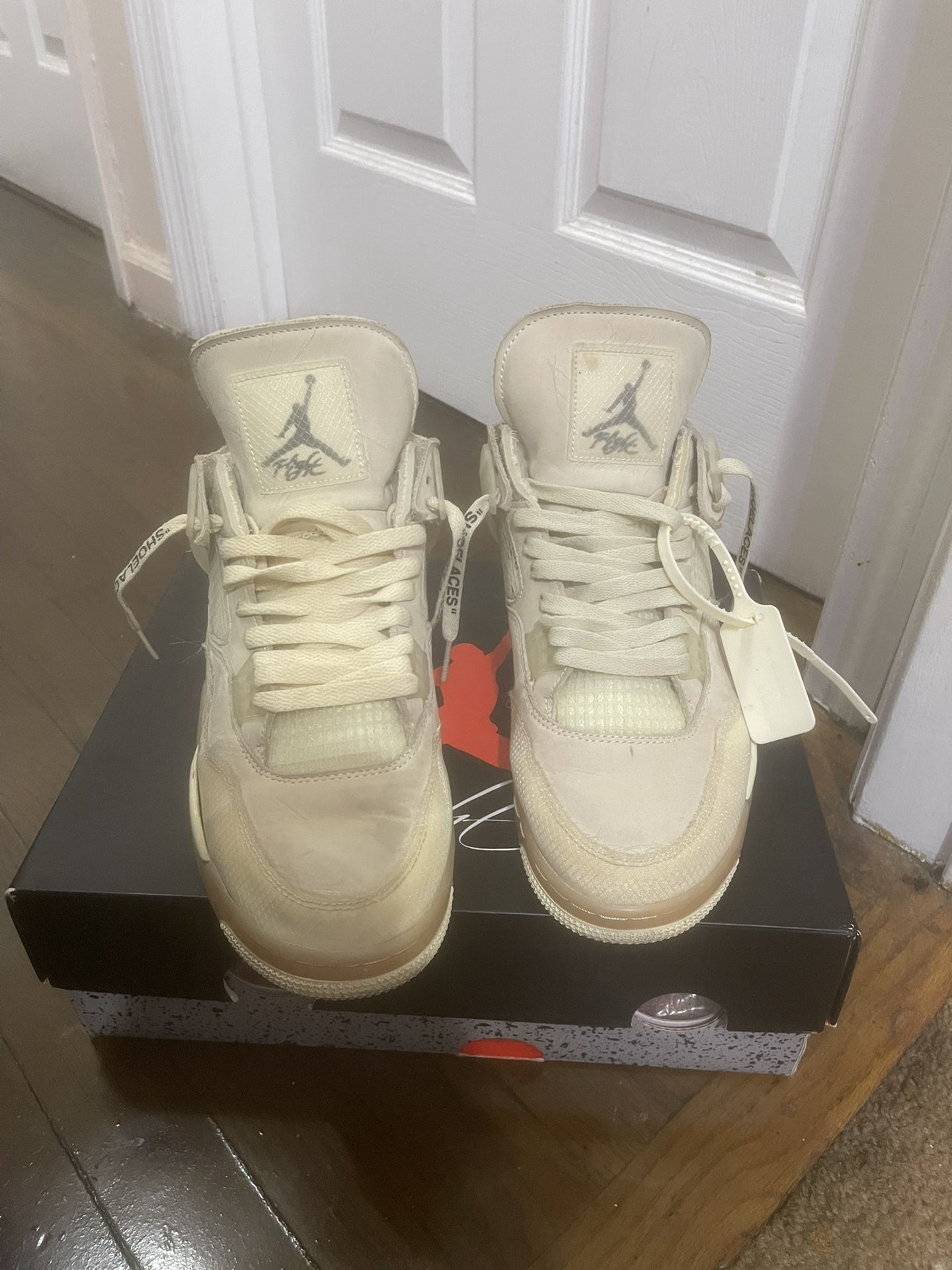 Jordan Retro 4 SP X Off White  Size: 12M