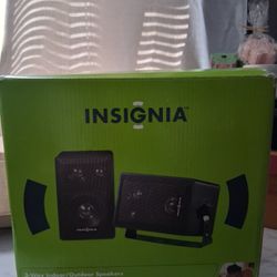New In Box Insignia Indoor/Outdoor Speaker 