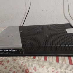 FOR  SALE  2  CAR  AMPLIFIER   🟥( EVERYTHING  WORK  PERFECTLY  ) 🟨 PRICE 👇