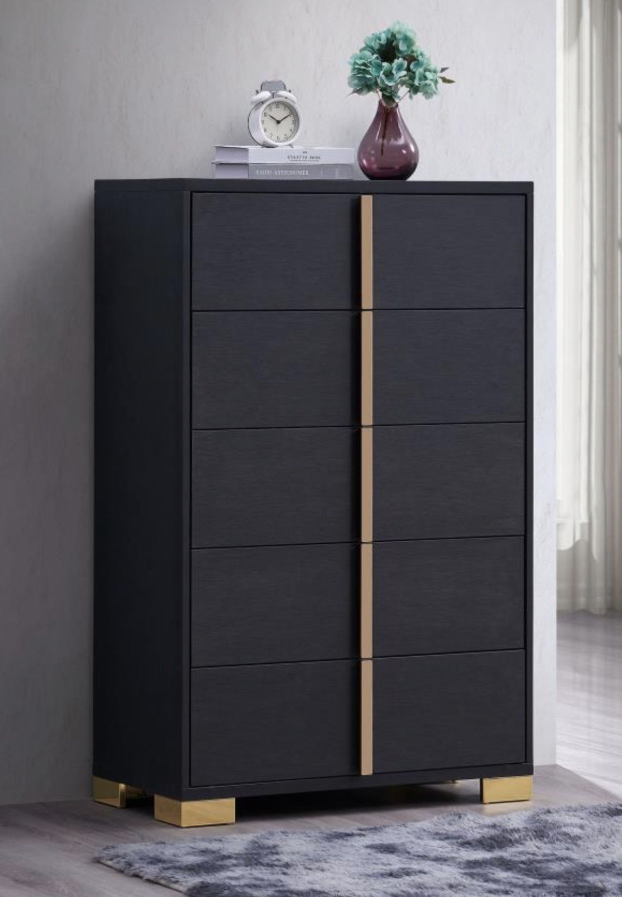 Black Chest