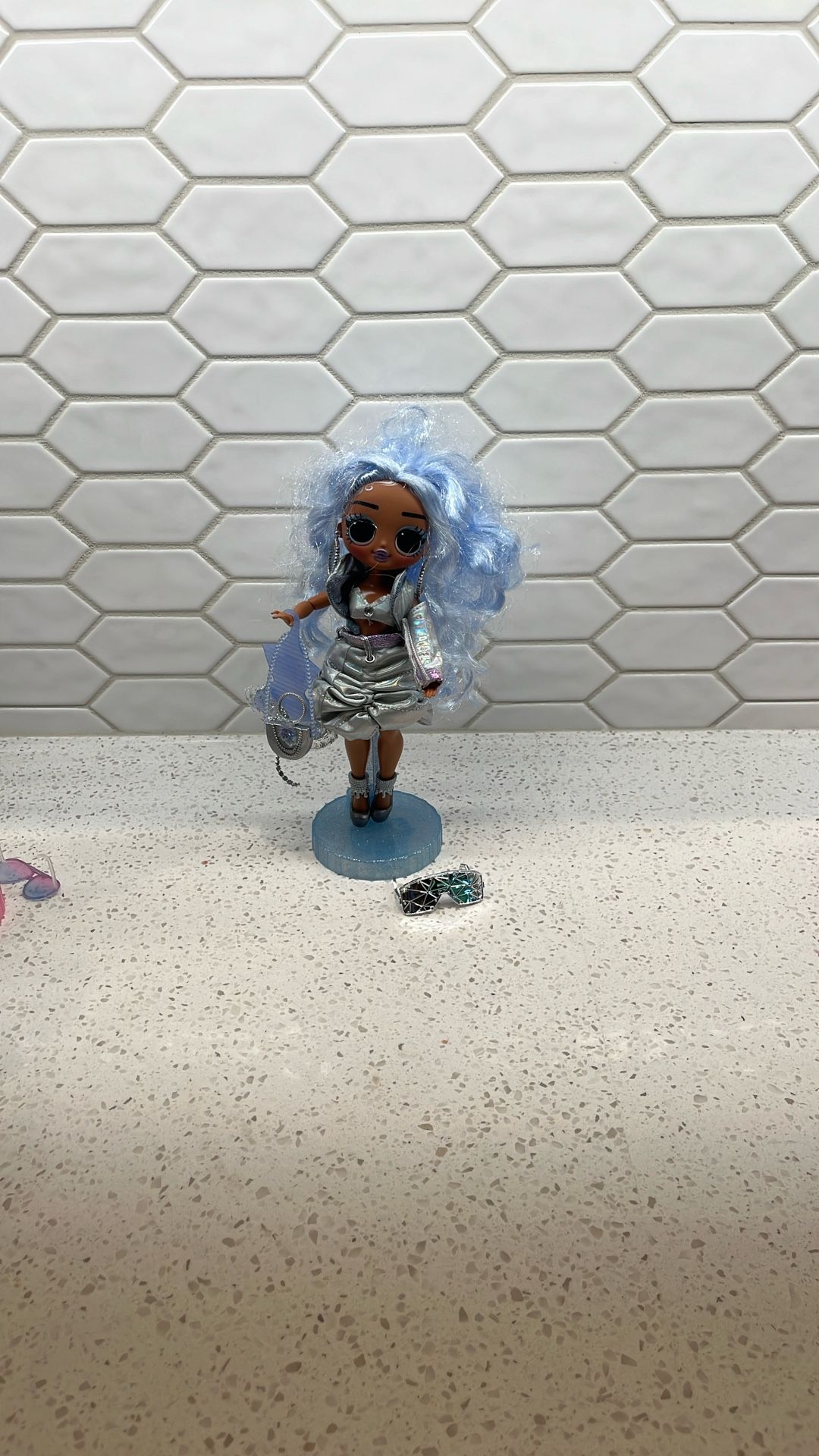 LOL Surprise OMG Fashion Show Style Edition Missy Frost Fashion Doll