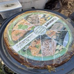 Cuisinart 360° XL Griddle Outdoor Cooking Station. This versatile outdoor griddle allows for multiple cooking functions including gr